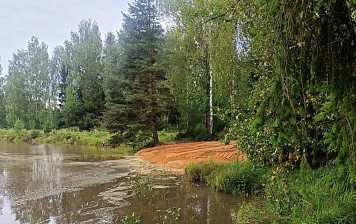  В коттеджном поселке Балабановка ведутся работы по благоустройству пляжной зоны. 