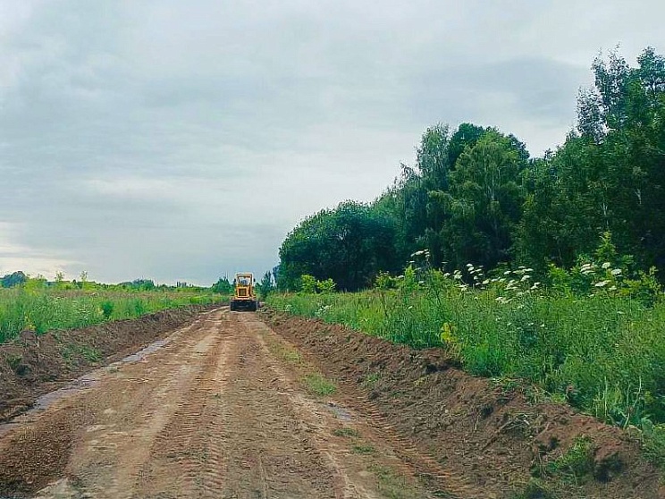 Ремонт на подъездной дороге поселка Адмирал
