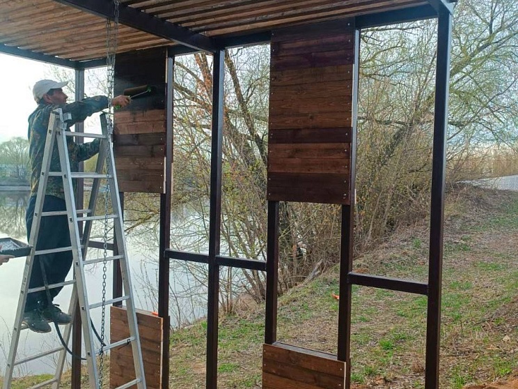 Ремонт беседки в поселке Адмирал