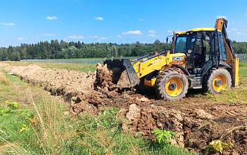 В поселке Эко Озеро второй очереди продолжается строительство водопровода