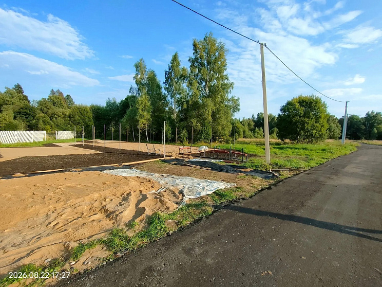 В коттеджном поселке Высоково идут работы по благоустройству